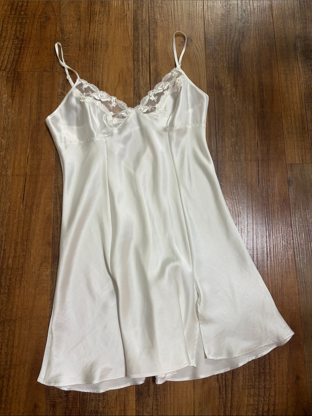 Victoria's Secret Ivory Lace-Trim Satin Chemise